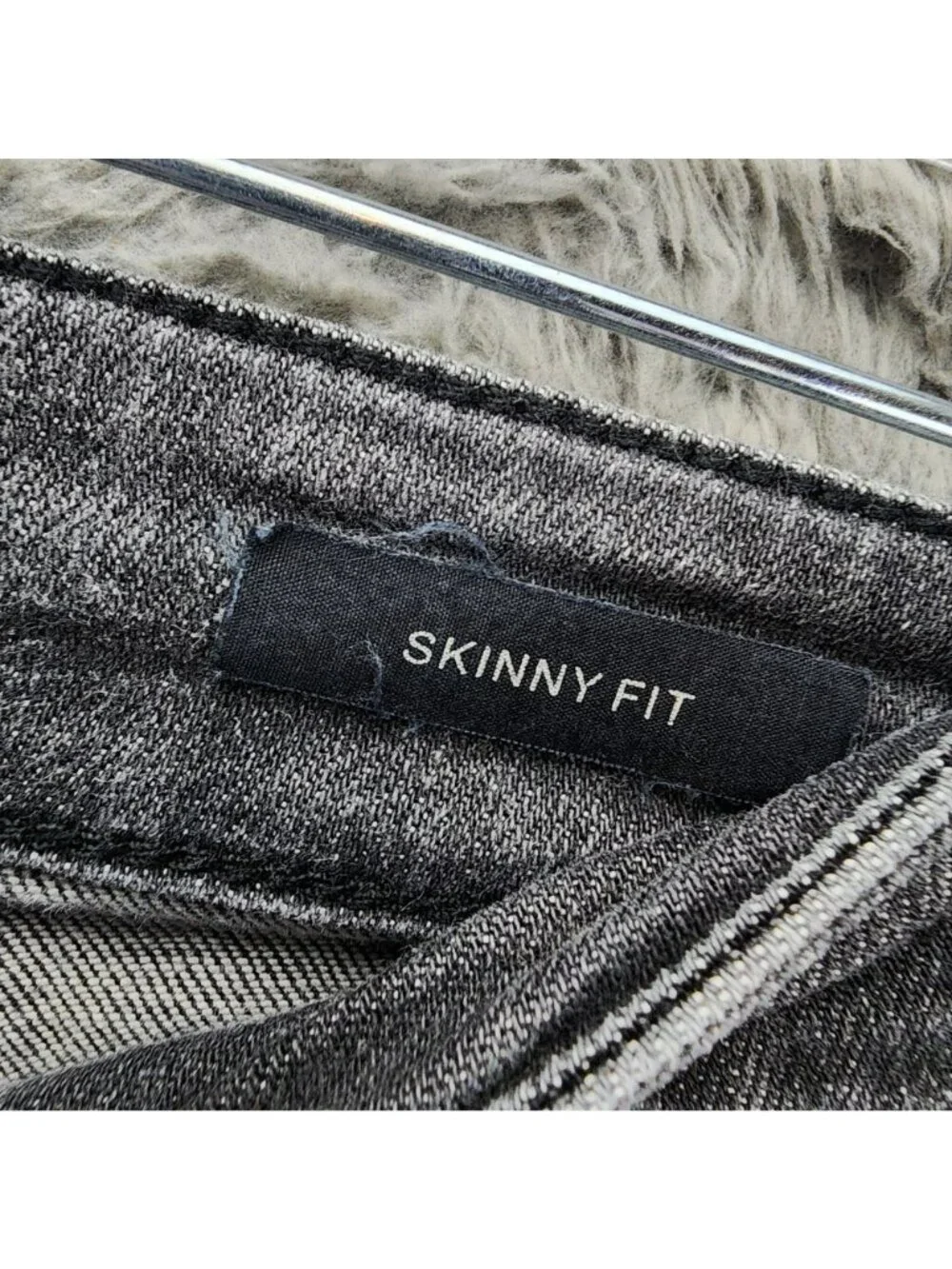 Judy Blue Jeans Womens 22W Gray Skinny Fit Button Fly Stretch Denim *Read*